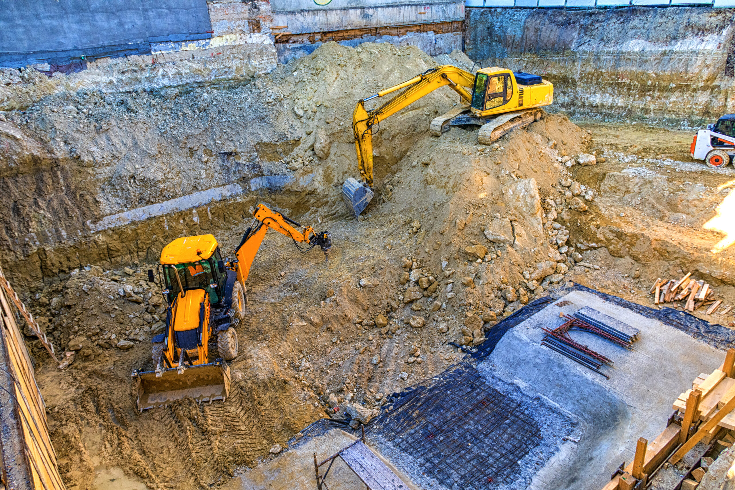 Our team specializing in home construction in Los Angeles